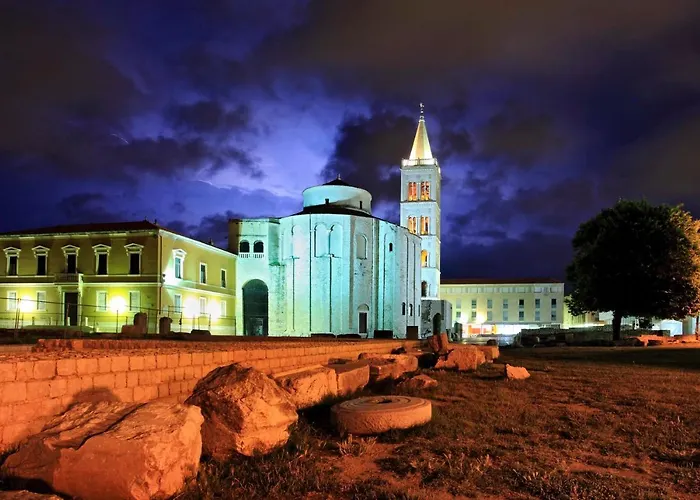 Kuki With Balcony Zadar