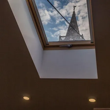 Kuki With Balcony * Zara